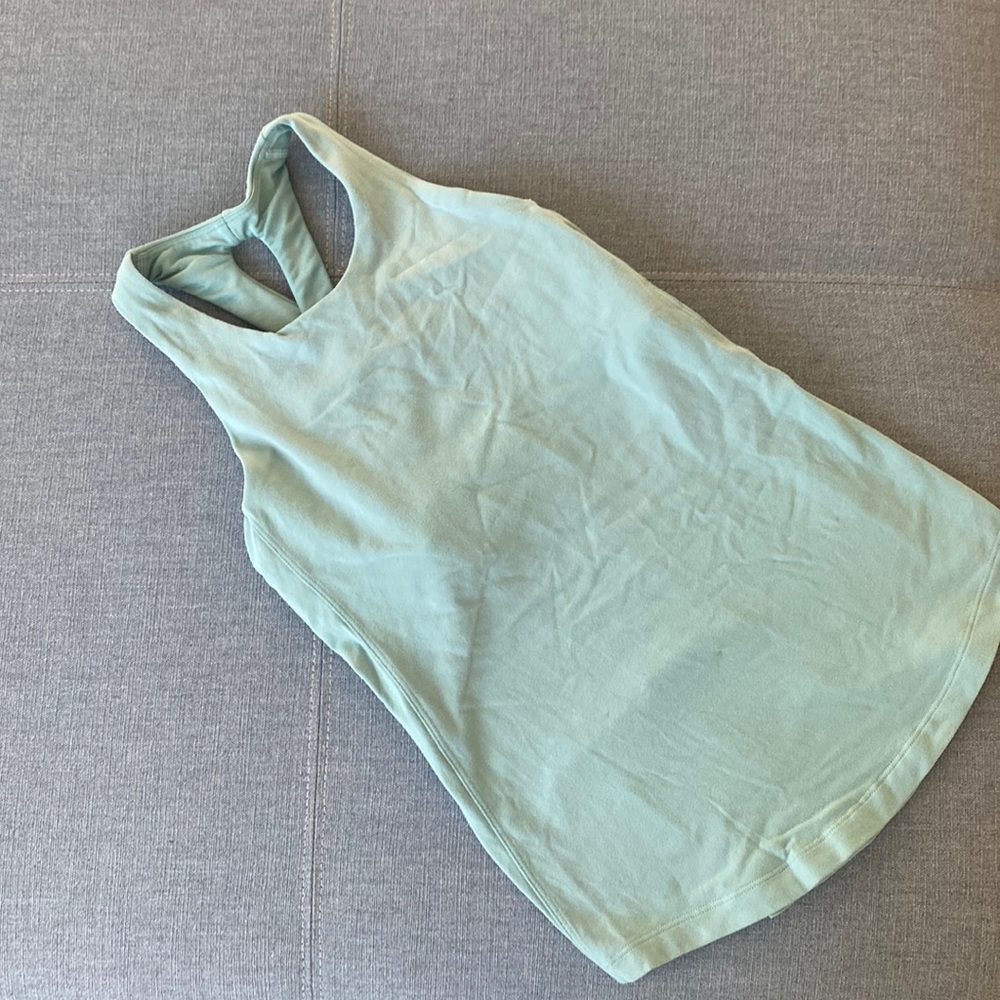 Lululemon tank top